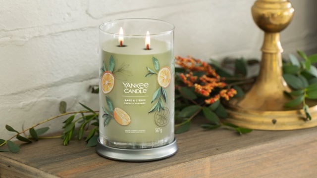 Svíčky YANKEE CANDLE Signature Tumbler