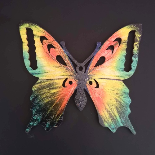 Dřevěné a proutěné dekorace - Dekorace motýl dřevo žluto-oranžová 9cm