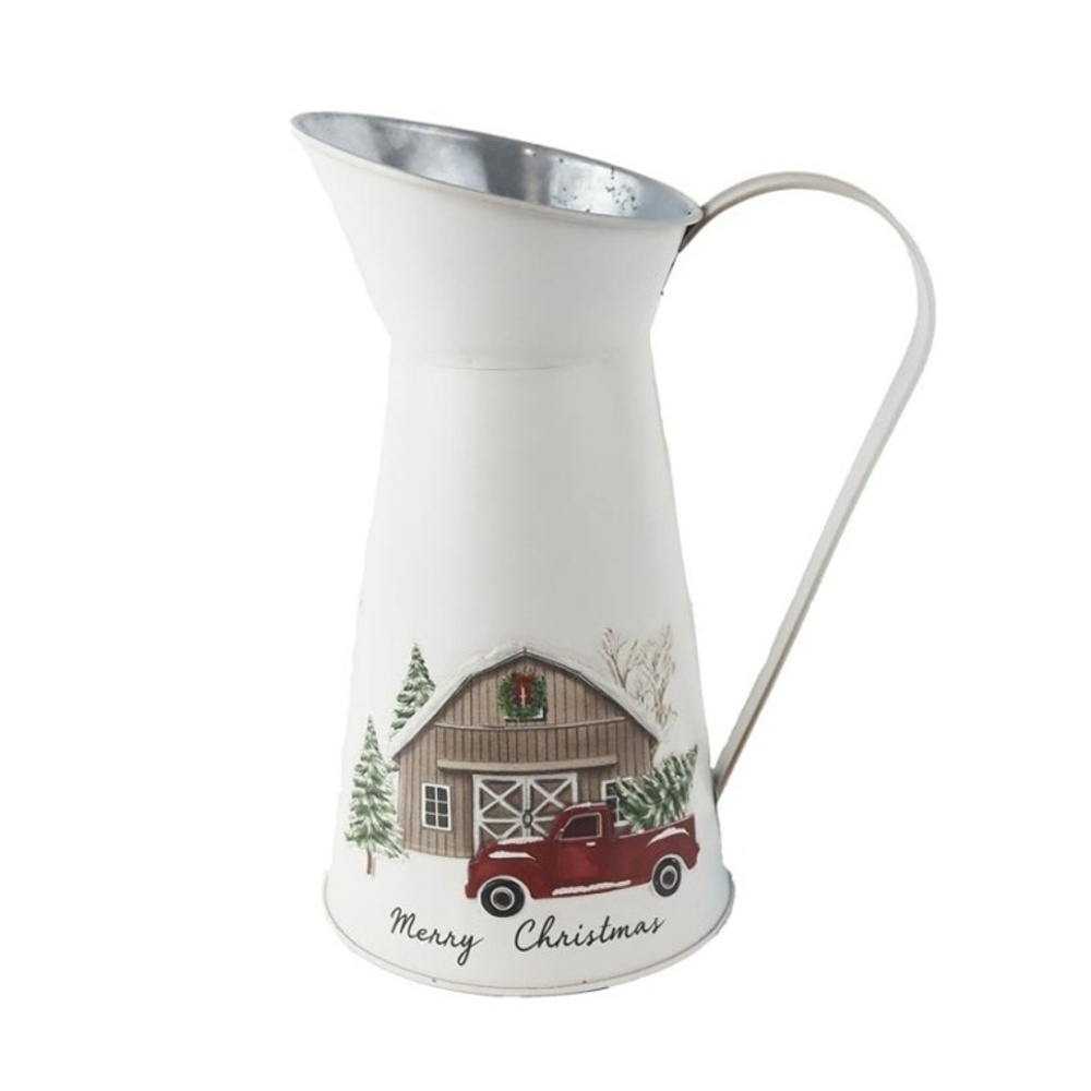 Vánoční obaly a květináče - Džbán/konev kovový MERRY CHRISTMAS s autem a stodolou a 1 uchem bílý 26,5cm