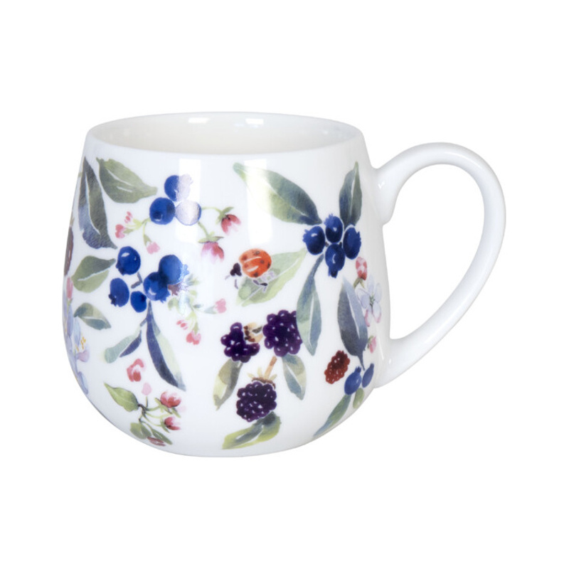 Hrnky a sklenice - Hrnek buclák porcelánový BERRIES 420ml