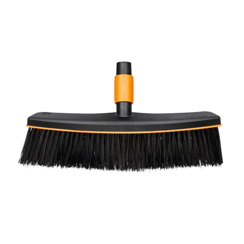 Smetáky a košťata - Koště na terasy QuikFit Fiskars