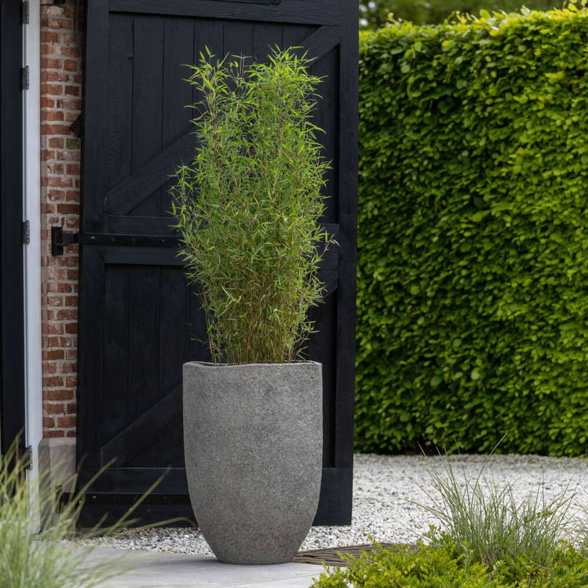 Květináč kulatý vysoký MT.HAYES L ficonstone šedo-hnědý 75x52cm-0