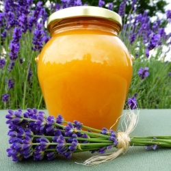 Sladké pochoutky - Med pastovaný rakytník 400g