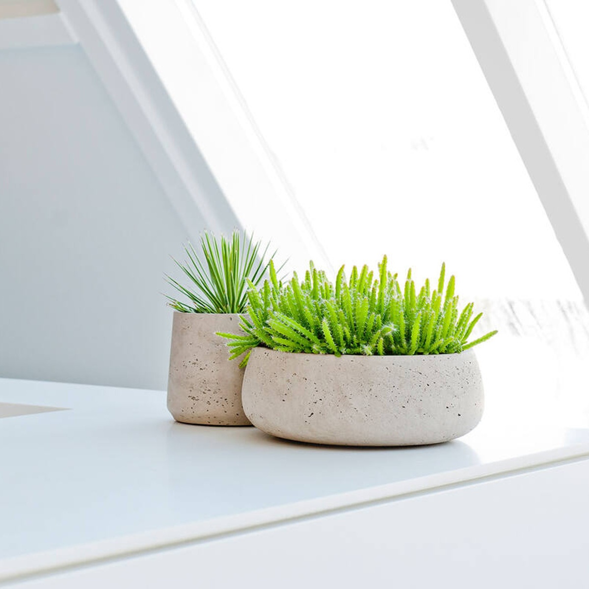 Obal na květináč kulatý nízký EILEEN L fiberclay sv.šedý 35cm-0