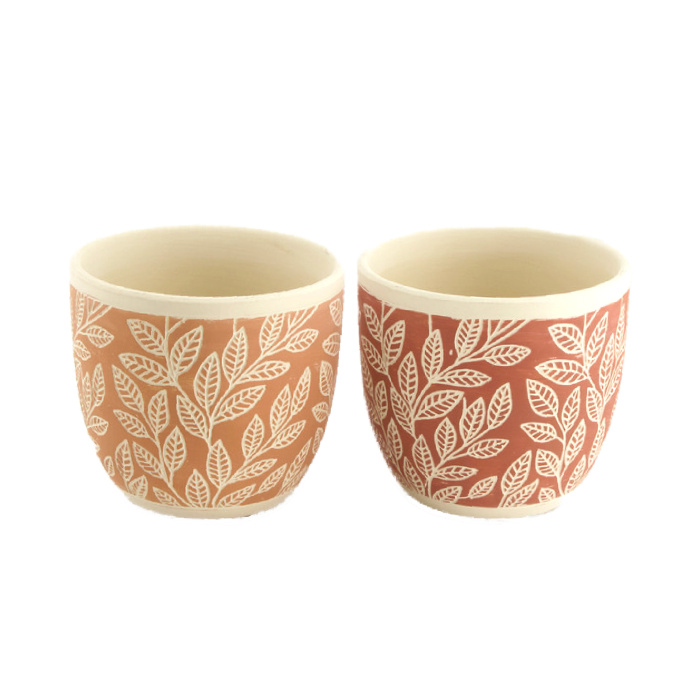 Keramické obaly - Obal na květináč kulatý terakotový s listy mix 10,5cm