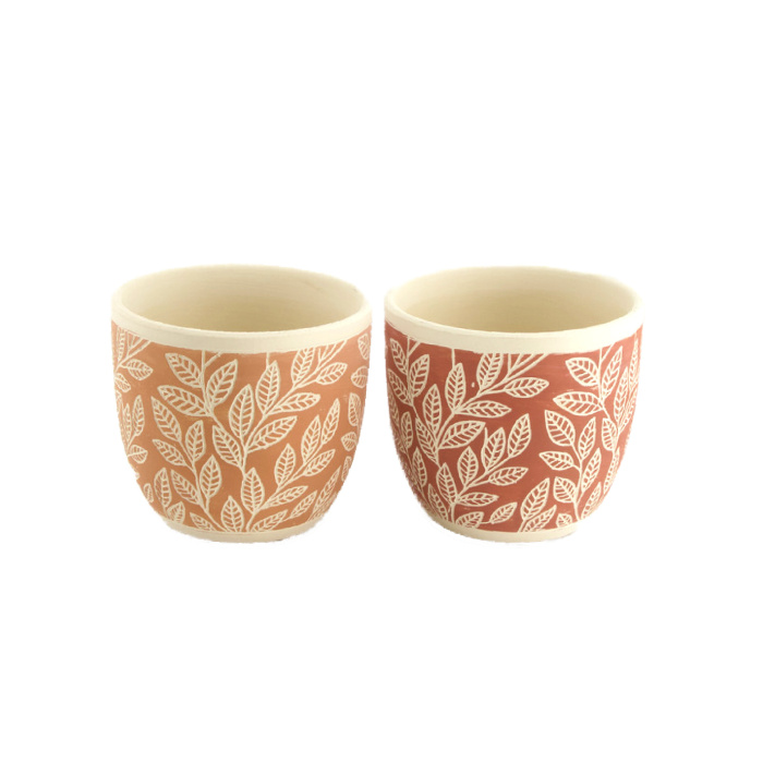 Keramické obaly - Obal na květináč kulatý terakotový s listy mix 12,5cm