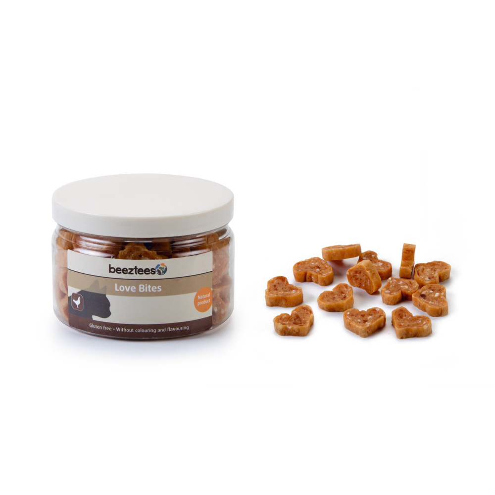 Pamlsky - Pamlsek LOVE BITES  srdce z kuřete a sezamu dóza 90g