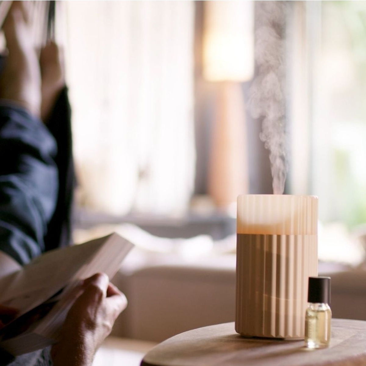 Ultrazvukový difuzér ESTEBAN COLOR MIST s USB béžový 100ml-1