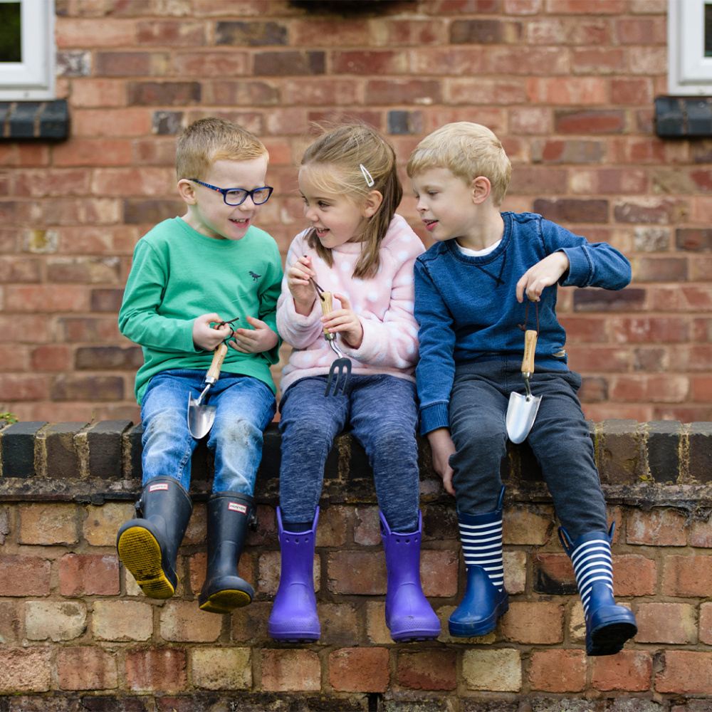 Vidlička dětská zahradní KENT & STOWE nerezová s rukojetí 19,7cm-1