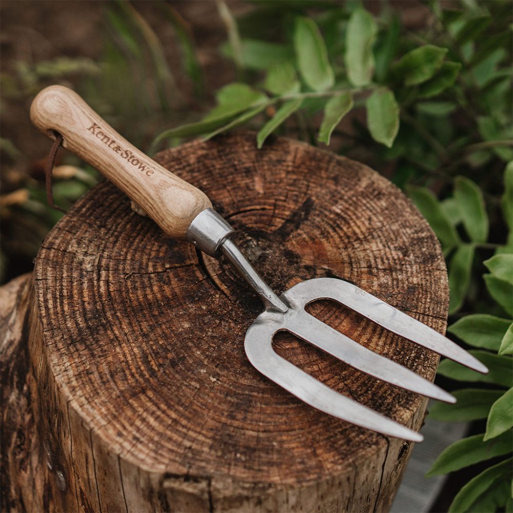 Vidlička zahradní KENT & STOWE nerezová s rukojetí 31cm-0